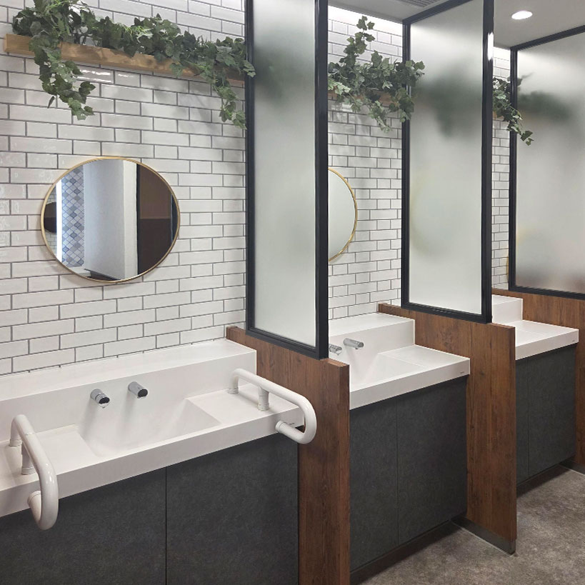 トイレ・化粧室の刷新